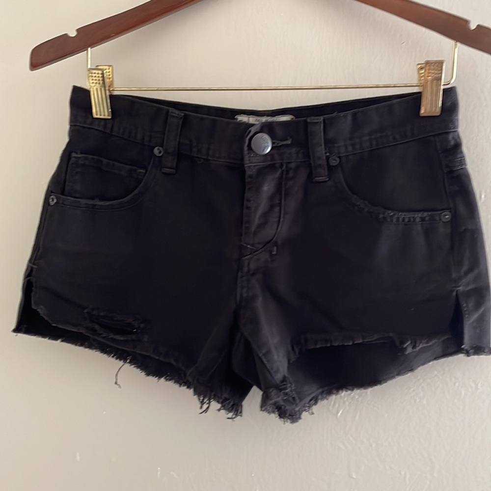 FP FREE PEOPLE BLACK SHORTS Size W 24 U.S.A.COD # 0159. - Picture 10 of 14